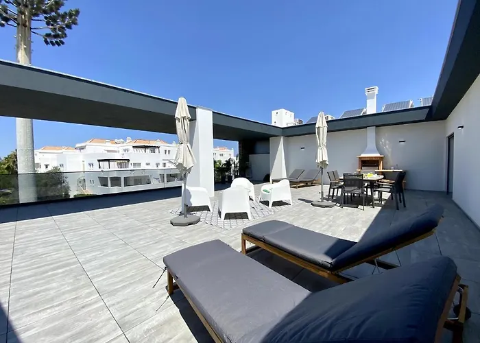 Tavira Grand Balcony With Pool By Homing